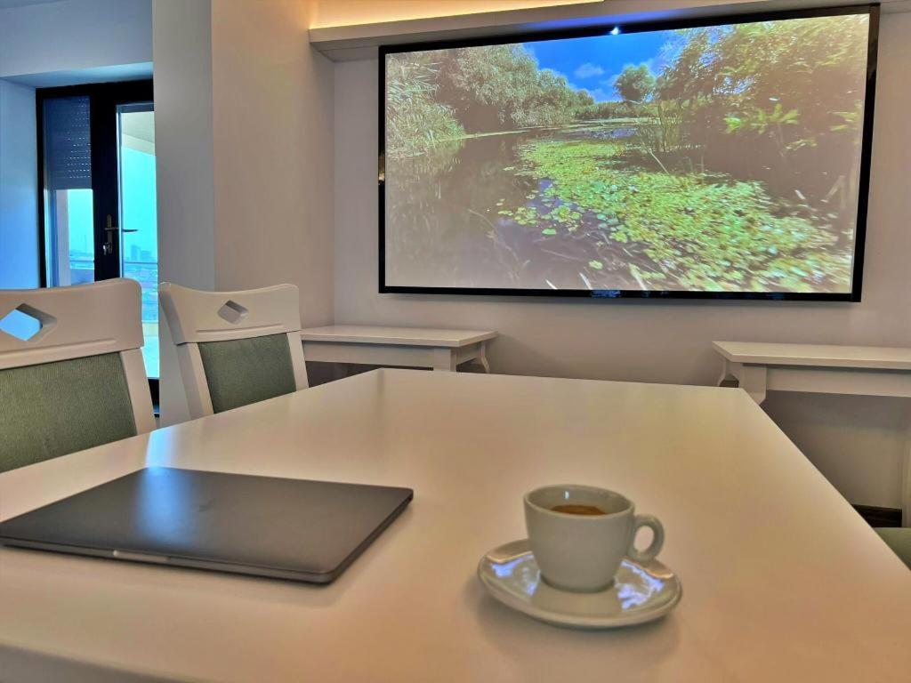 Hotel Condor Тулча Экстерьер фото